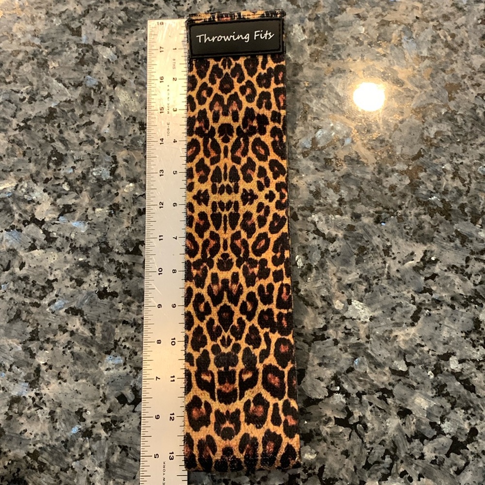 🛑Throwing Fits Leopard Print Resistance Band Hip Legs Exercise Workout